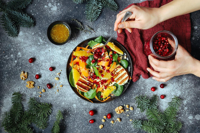 Weihnachtsmenü Vorspeise: Karotten-Orangen-Salat mit Halloumi