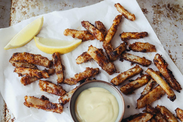 Kohlrabi-Pommes mit veganer Mayo