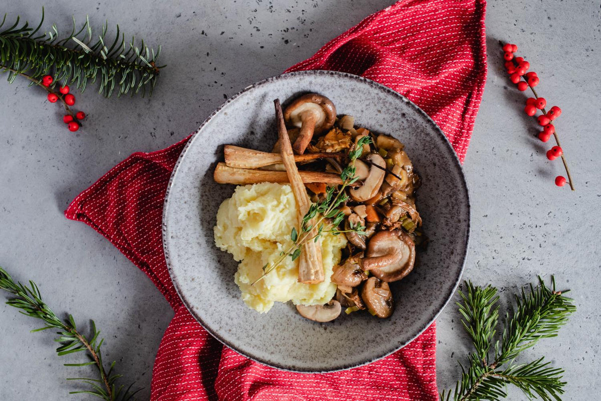 Weihnachtsmenü Hauptgericht: Pilz-Bourguignon mit Kartoffelpüree