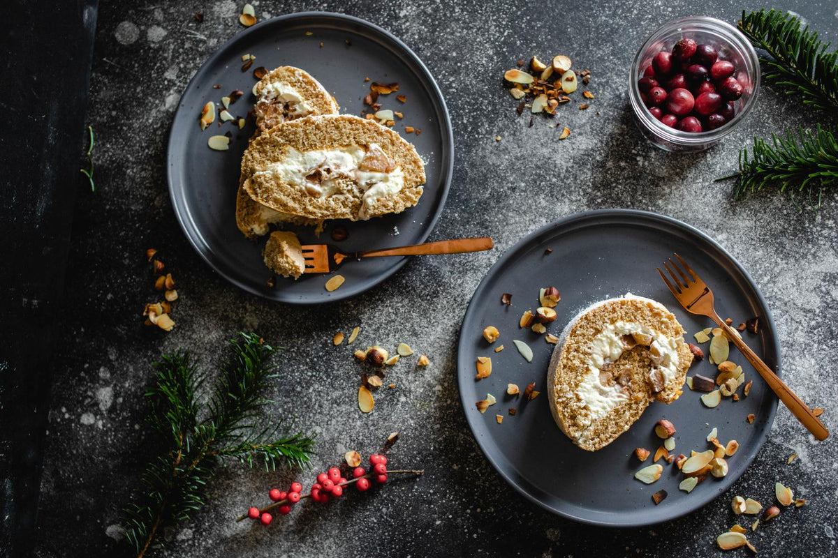 Weihnachtsmenü Dessert: Bratapfel-Zimt-Biskuitrolle