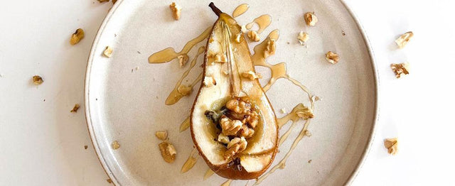 Gebackene Birne mit Gorgonzola